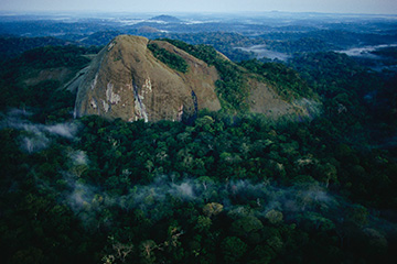 加蓬穆伊拉機場三字代碼(MJL),穆伊拉機場(Mouila airport)四字碼,加蓬機場三字碼查詢